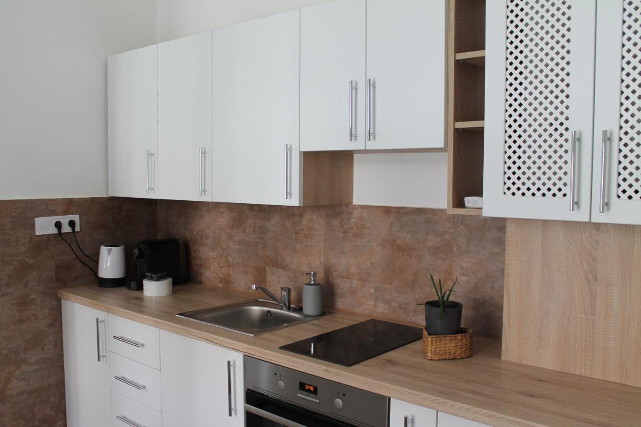 Zwinger Apartman Sopron Ngoại thất bức ảnh